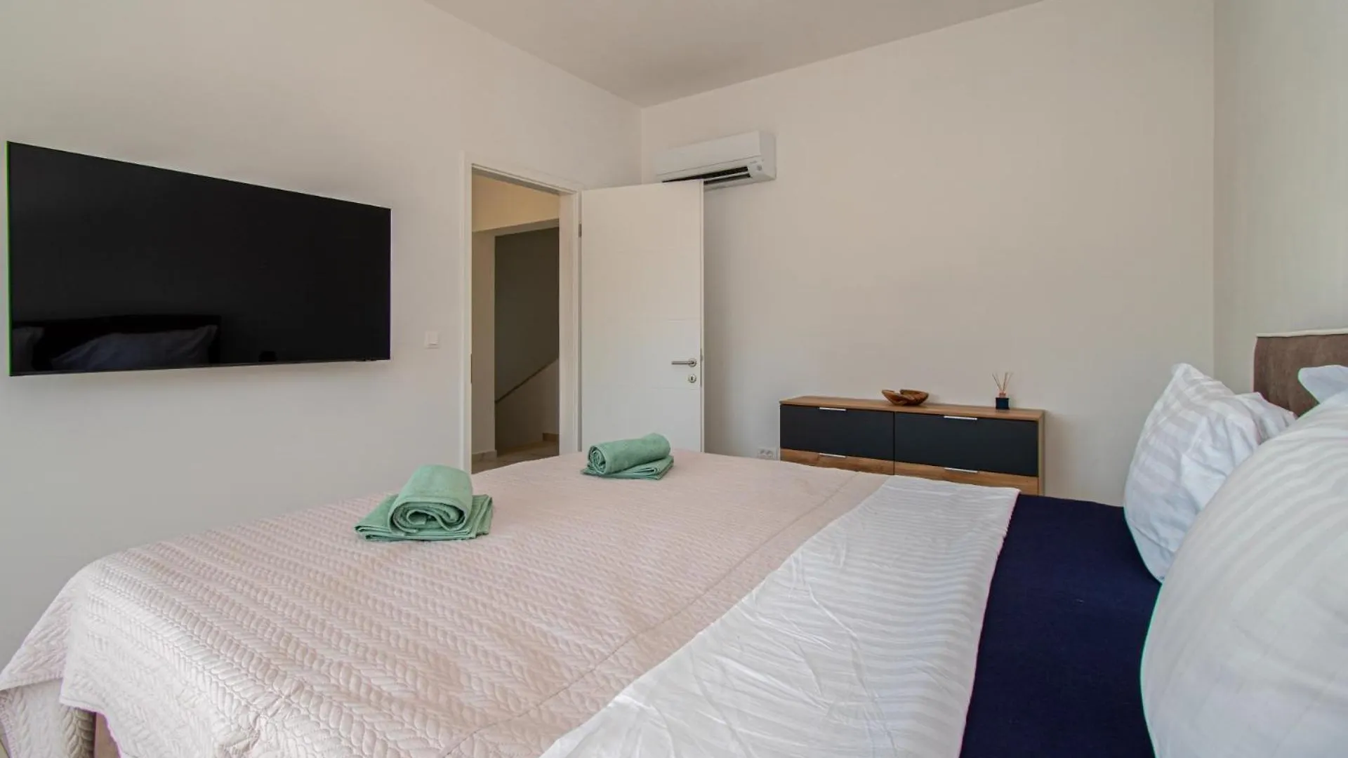 Villa Nini House With Sea View In Pomer,Istria Peroj Hırvatistan